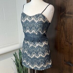 Elegant Lace Overlay 2 piece skirt set blue and beige -see measurements size S/M